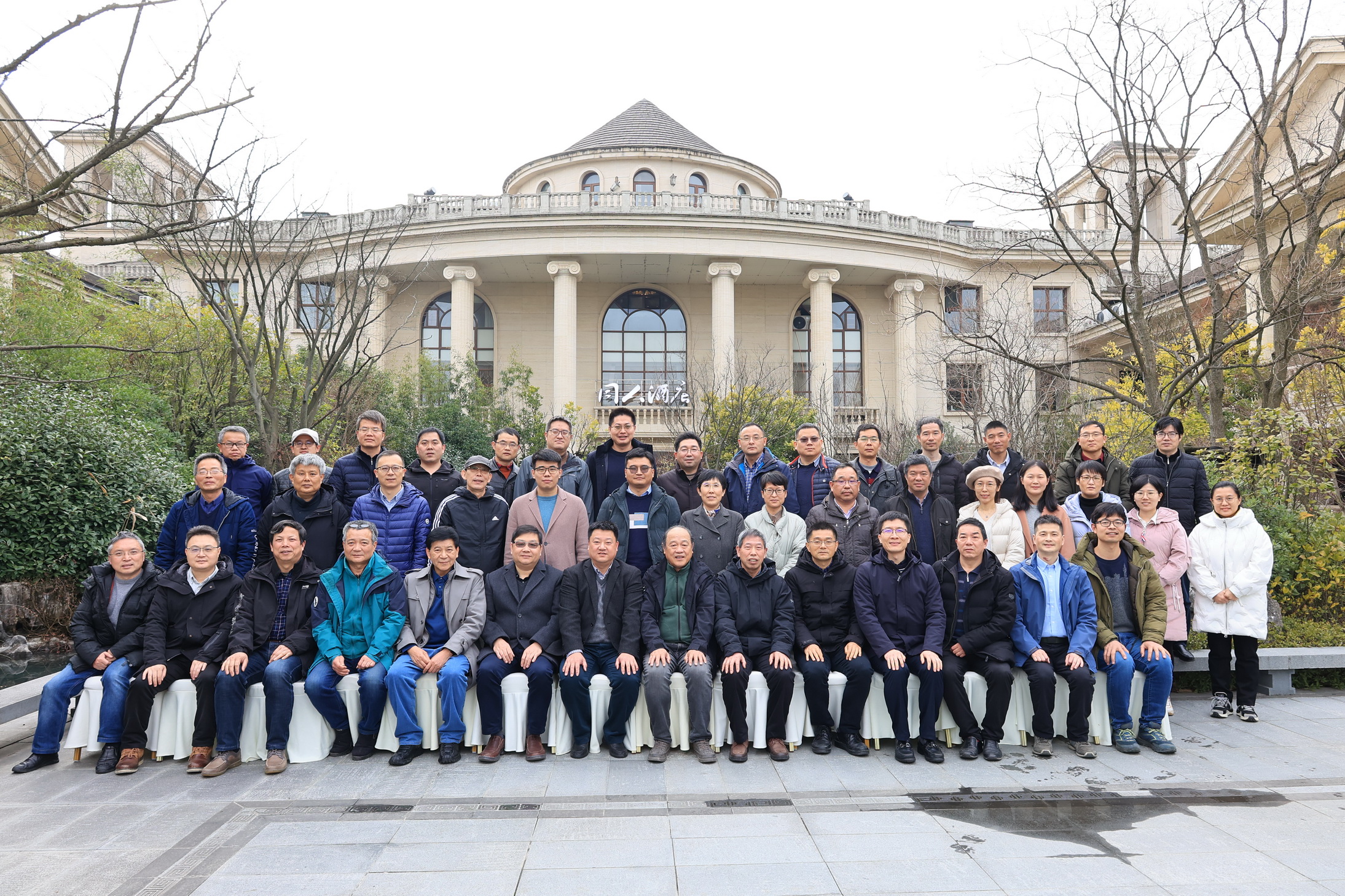 1676269474819970.jpg 20230211合影1s.jpg